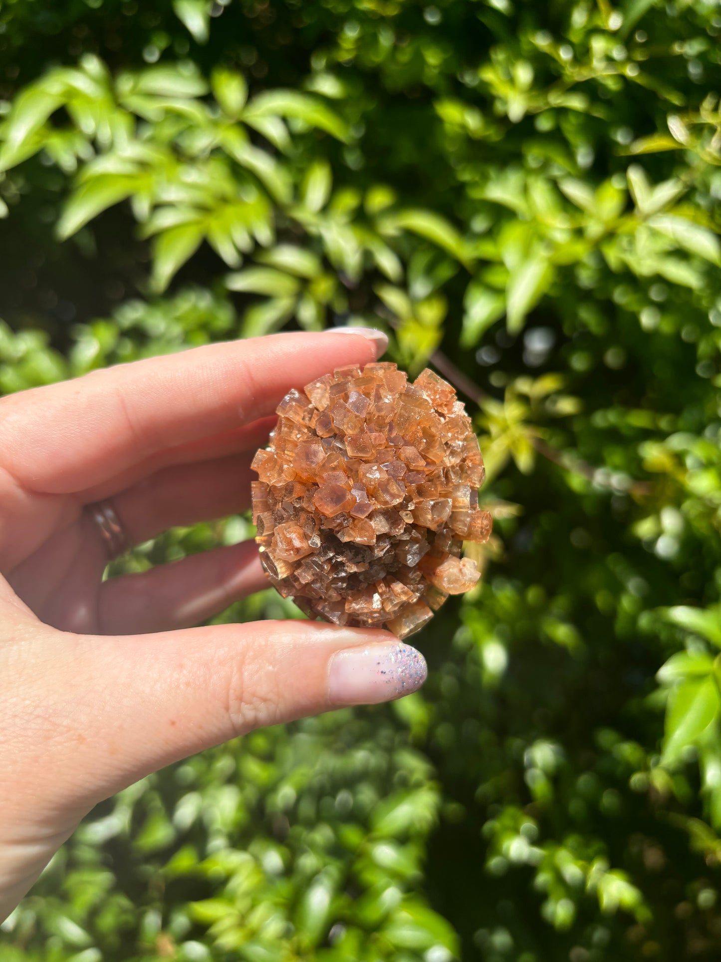 Aragonite Sputnik Cluster B