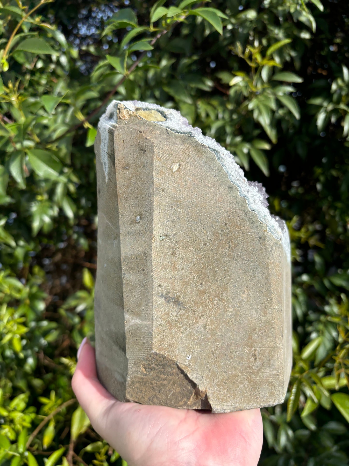 Amethyst Flat Base D 3.5kgs