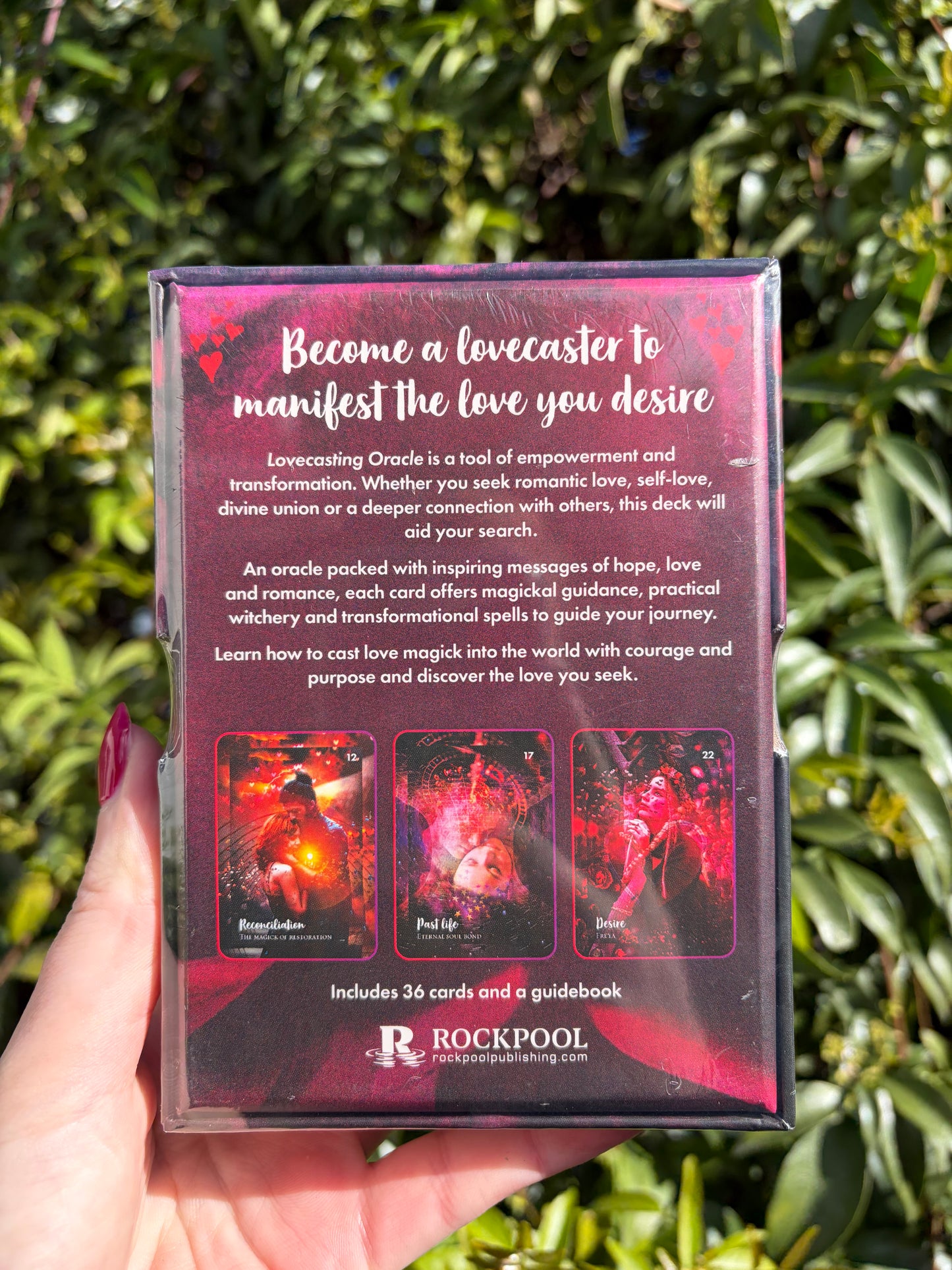 Lovecasting Oracle Cards
