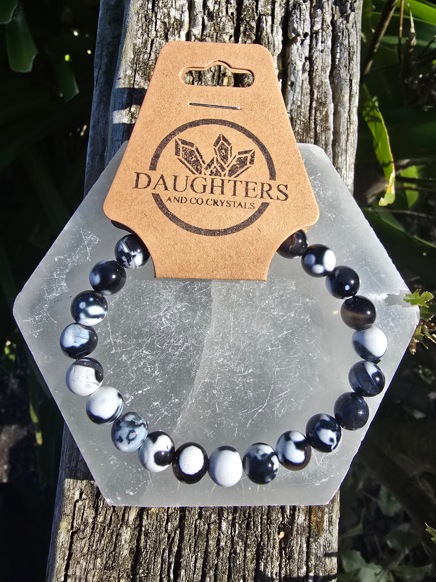 Orca Agate | Round Bead Bracelet
