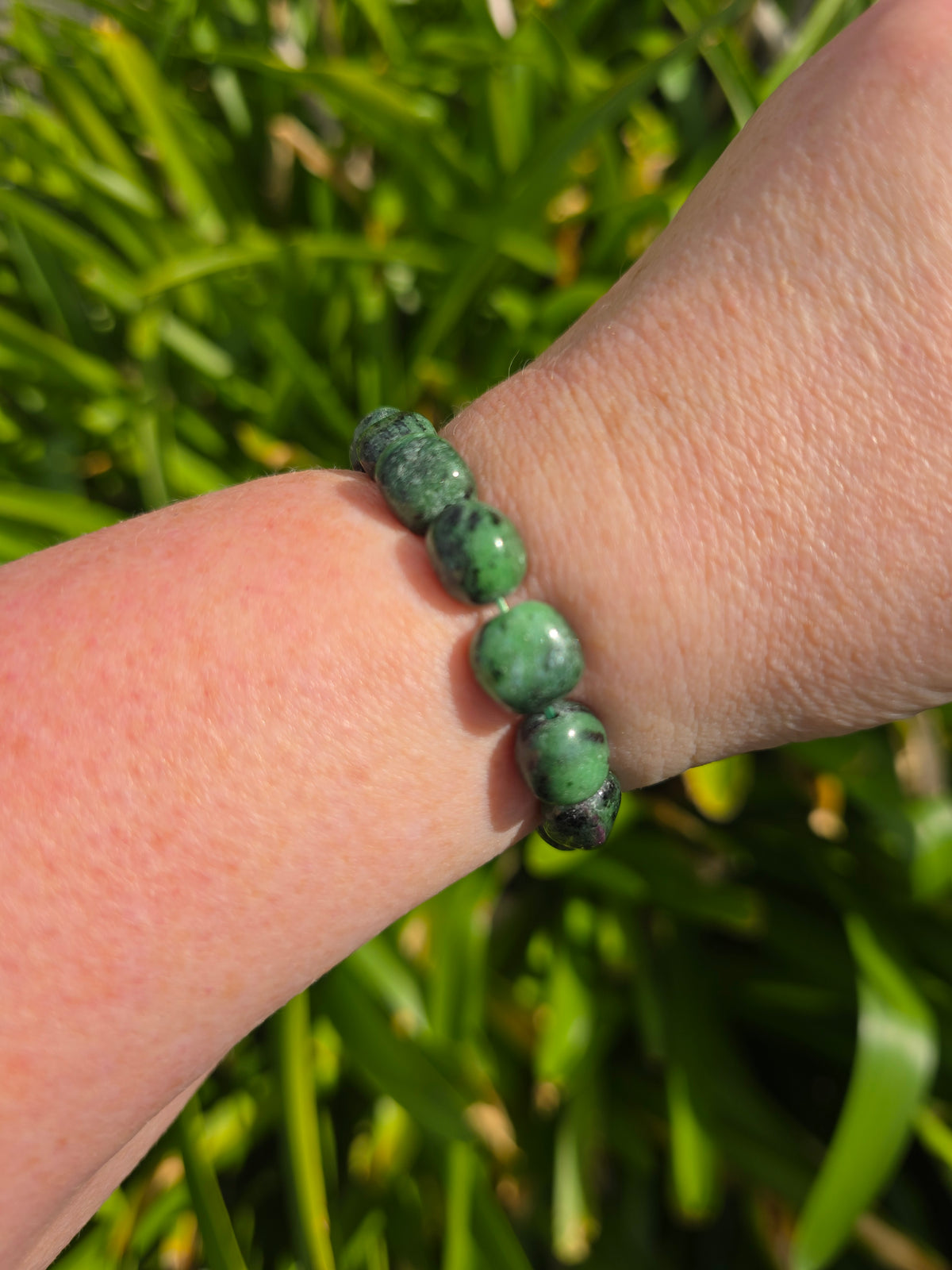 Ruby Zoisite | Nugget Bead Bracelet 10 mm