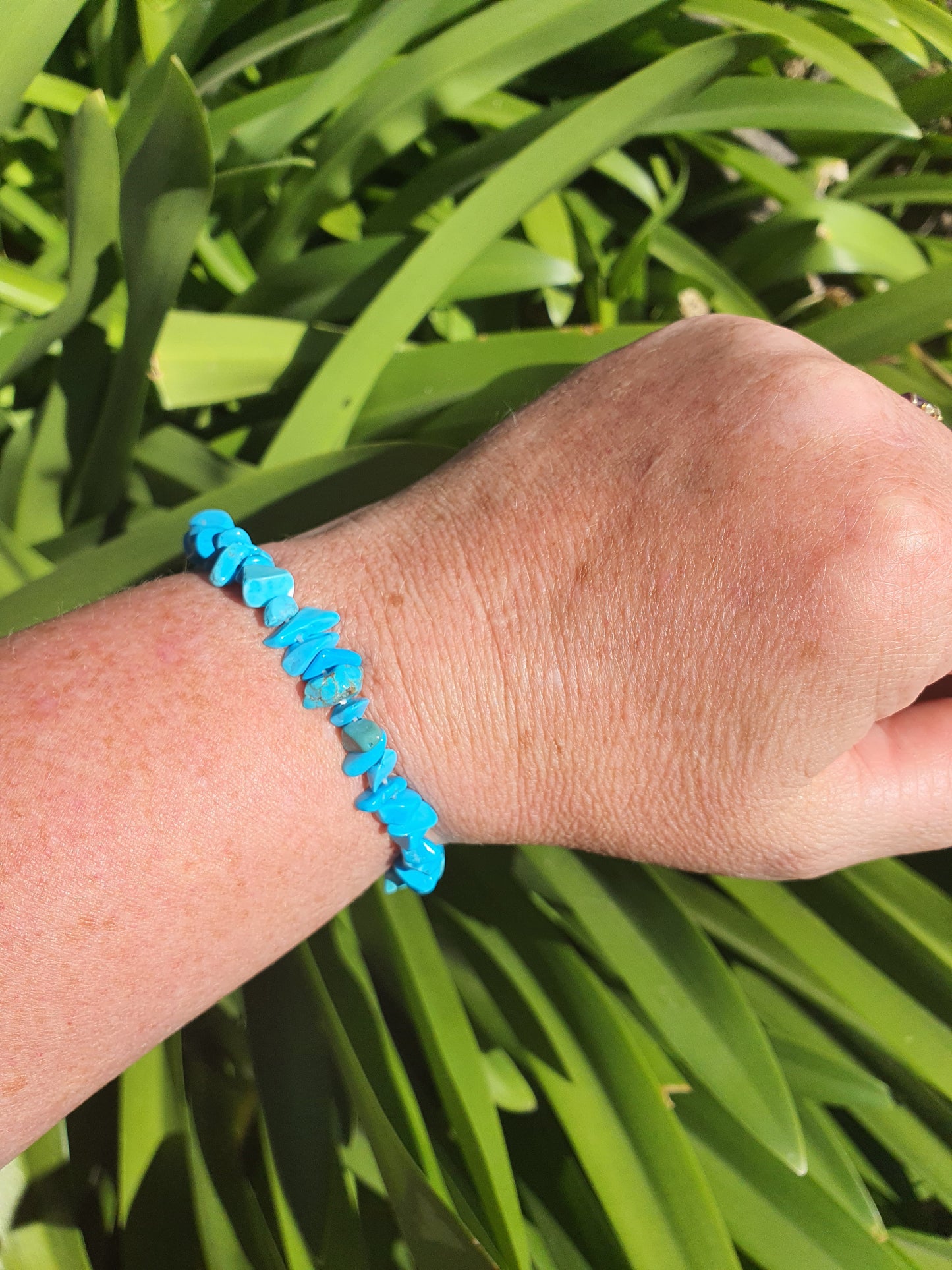 Blue Howlite Crystal Chip Bracelet
