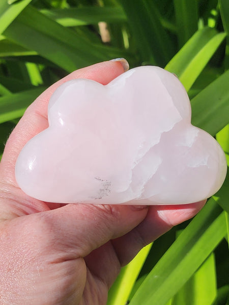 Mangano Calcite Cloud