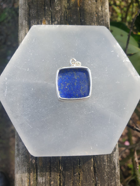 Lapiz lazuli | Rose Cut Sterling Silver Pendant  G