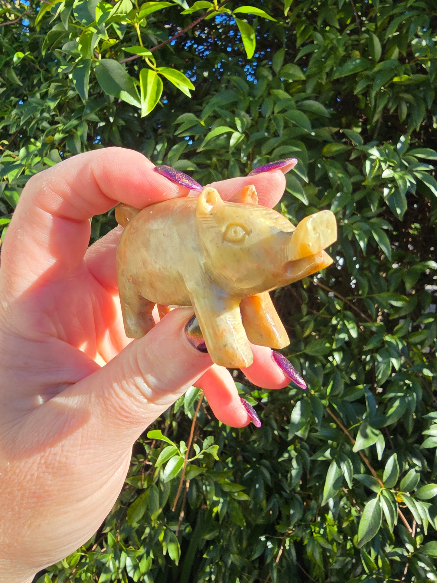 Pig Medium Soapstone B