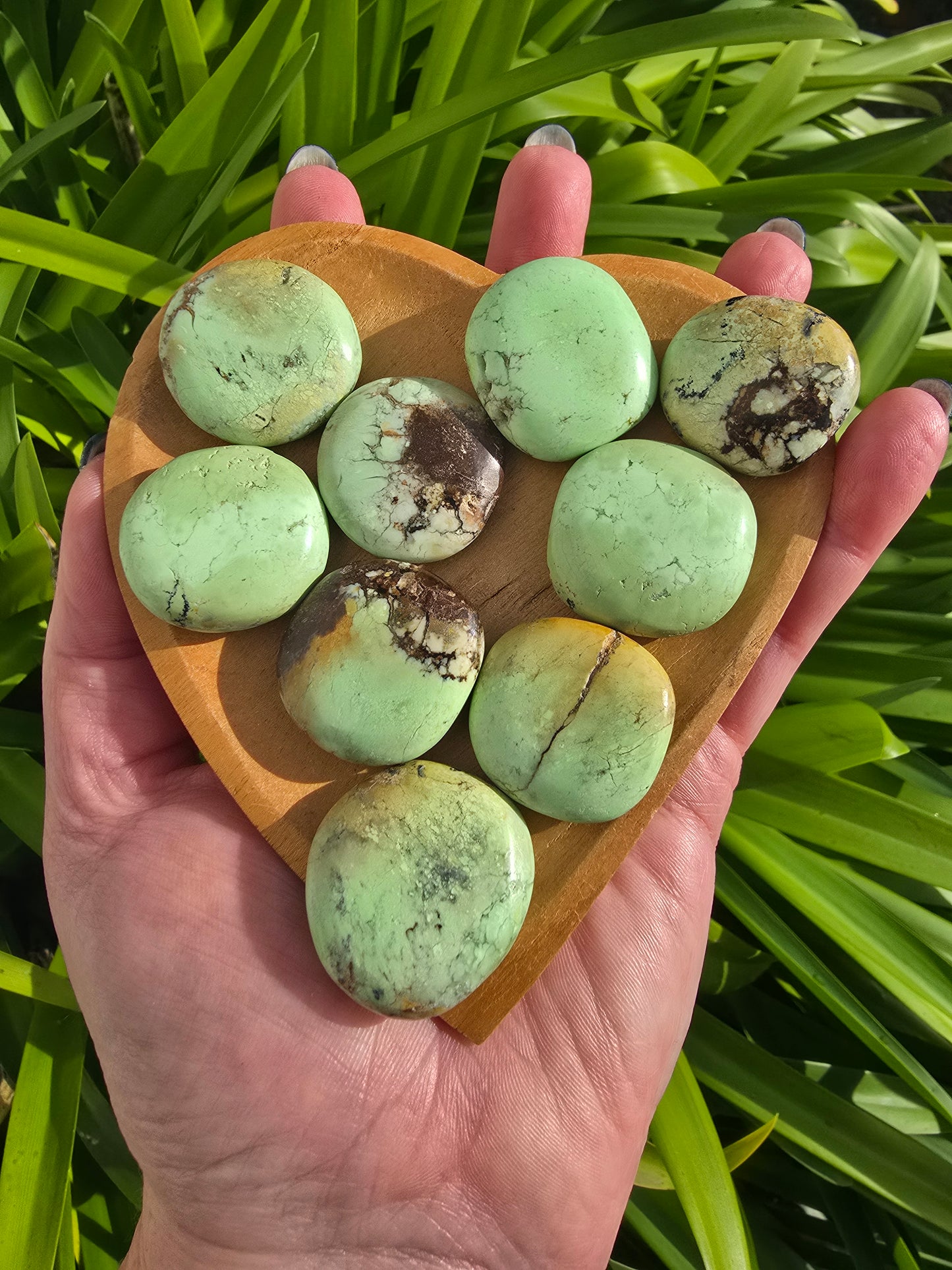 Lemon Chrysoprase Button