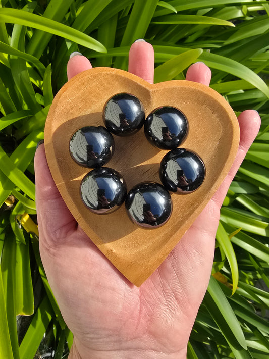 Magnetic Hematite Sphere Medium 10 Pack  $35 Valued at $40