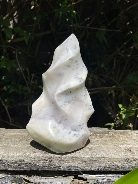 Dendritic Agate Large Flame