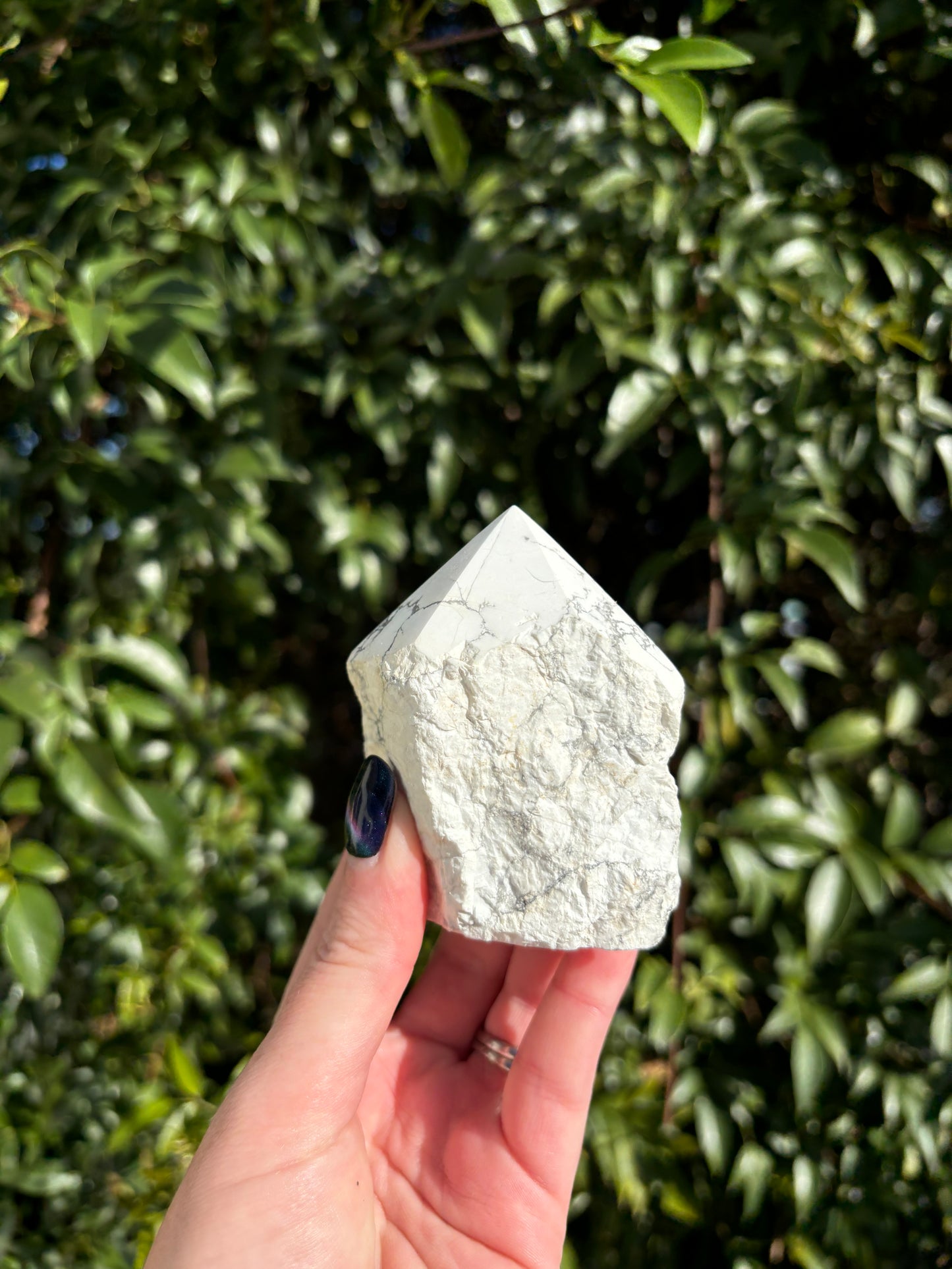 Howlite Semi Polished Point A