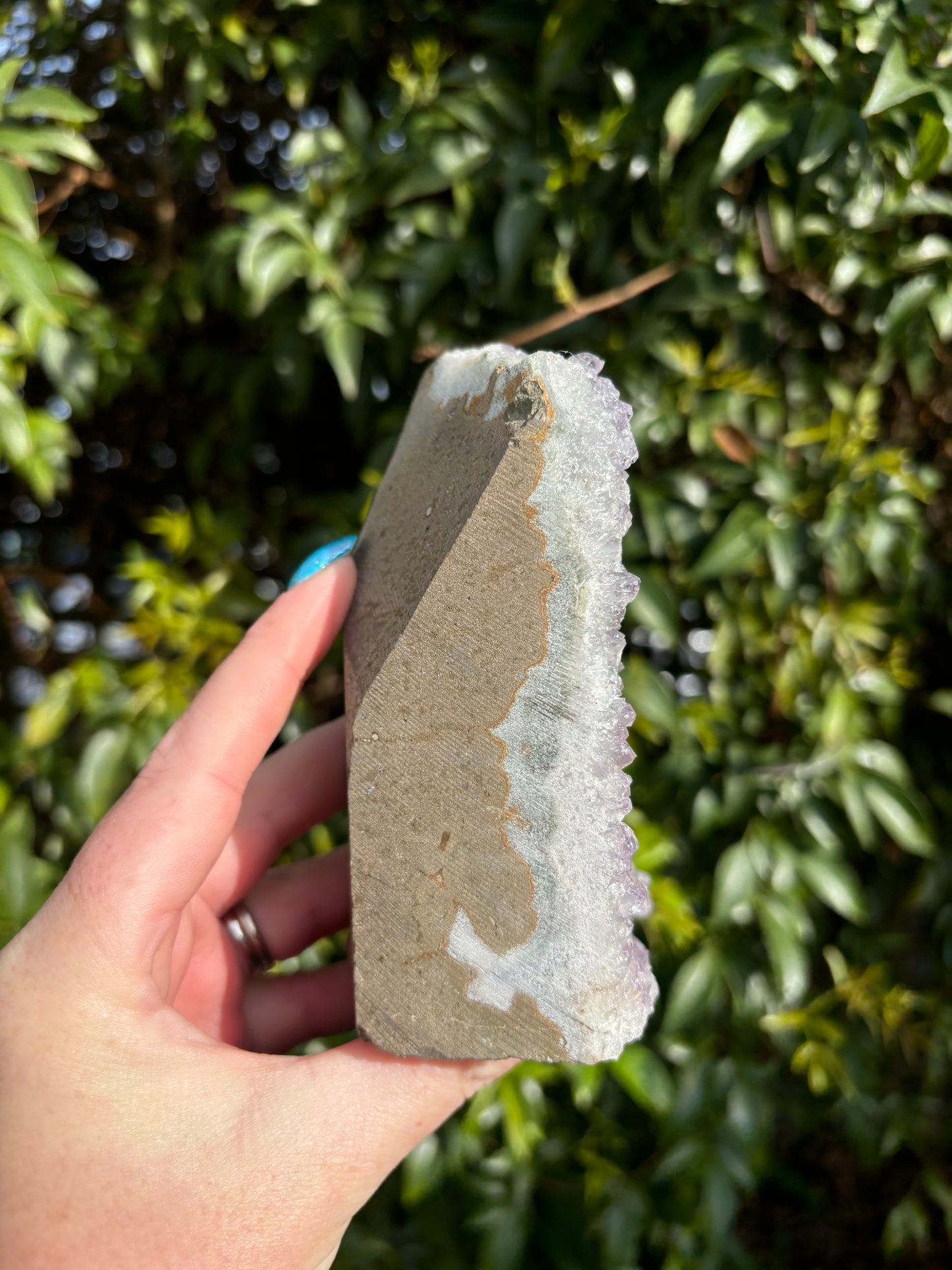 Amethyst Flat Base R