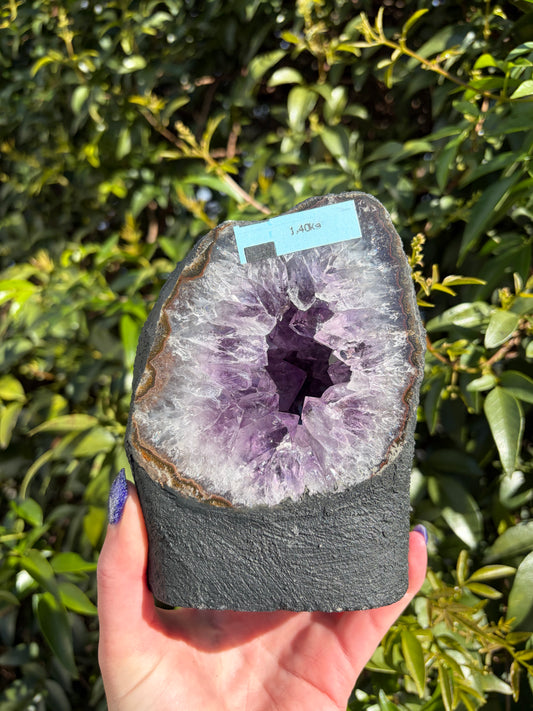 Amethyst Geode | Cave B 1.4kgs