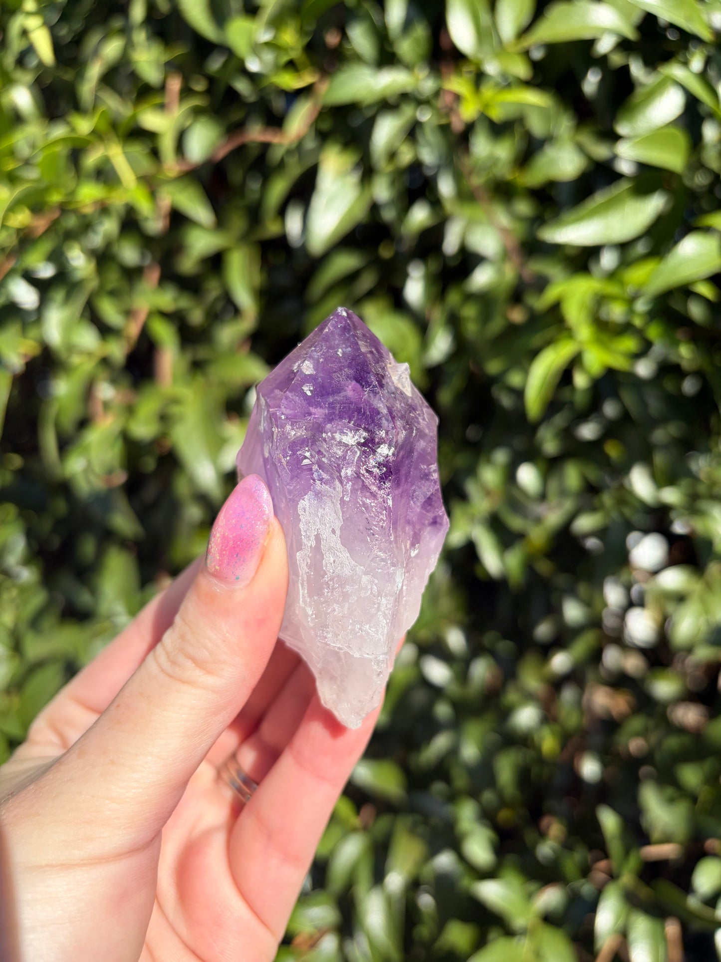 Amethyst Rough Point i