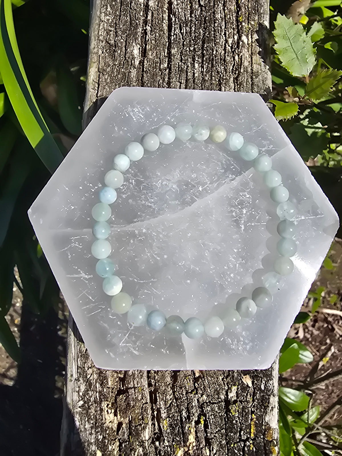 Aquamarine | Round Bead Bracelet 6 mm