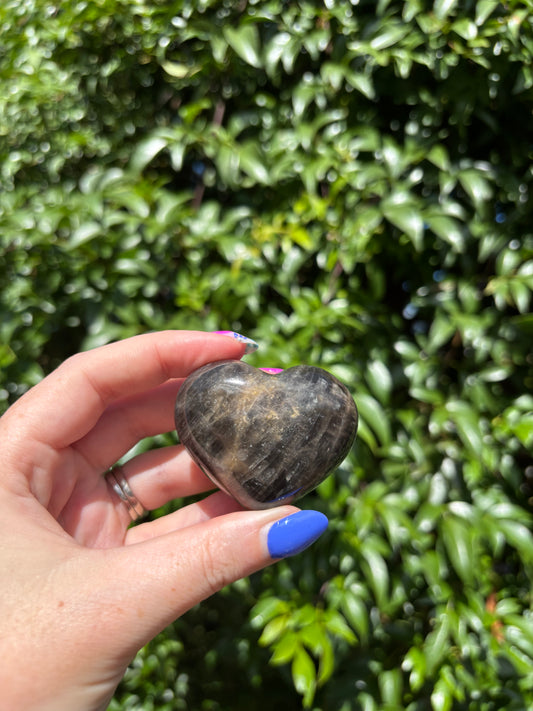 Black Moonstone Heart F