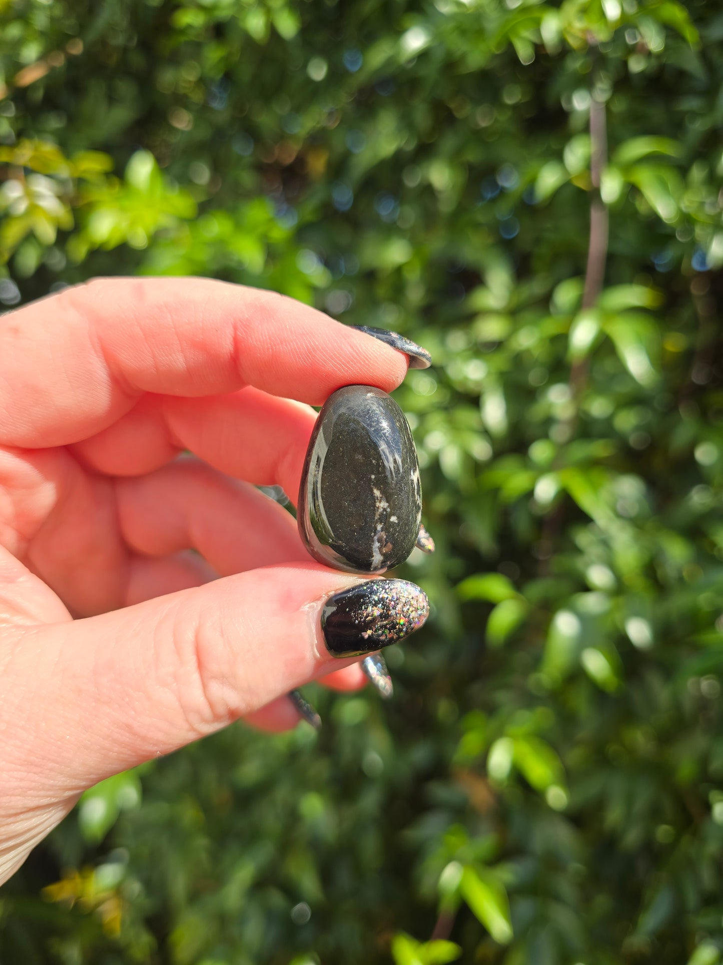 Black Onyx Small Tumbled Stone | A Grade