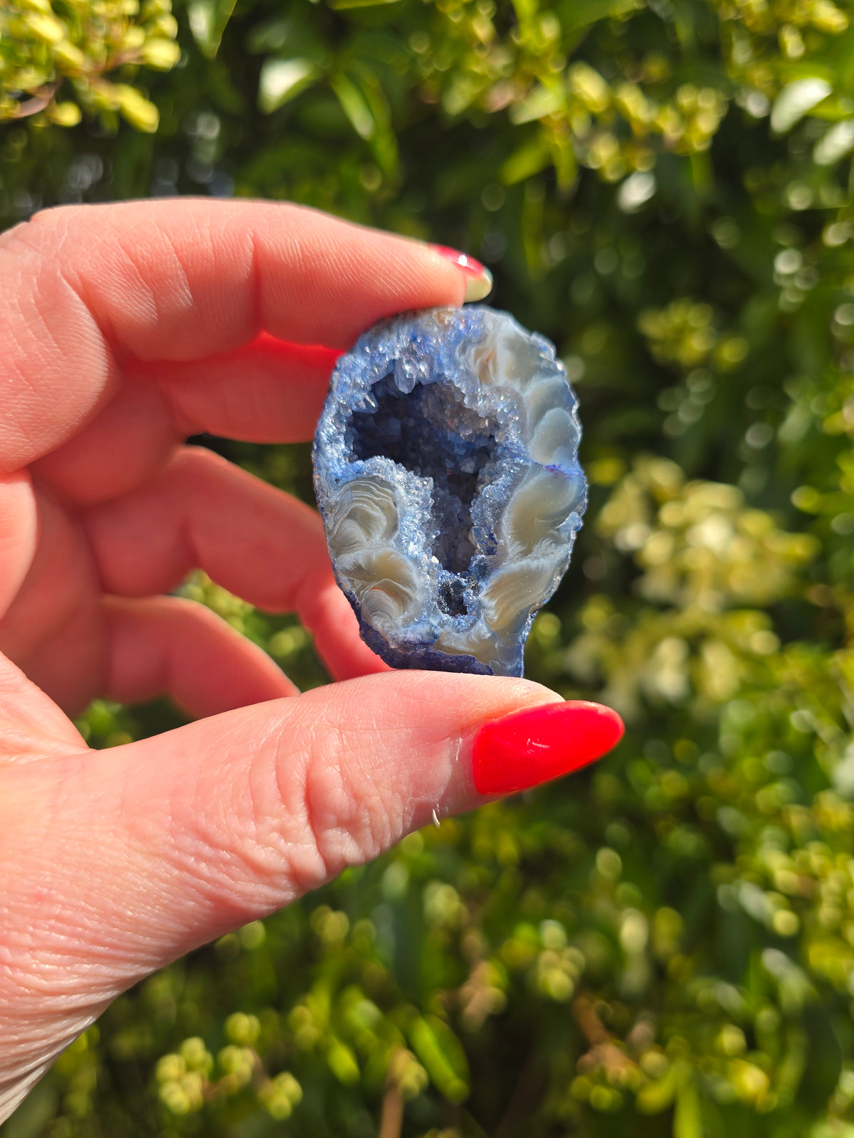 Blue Agate Geode Cave | Medium