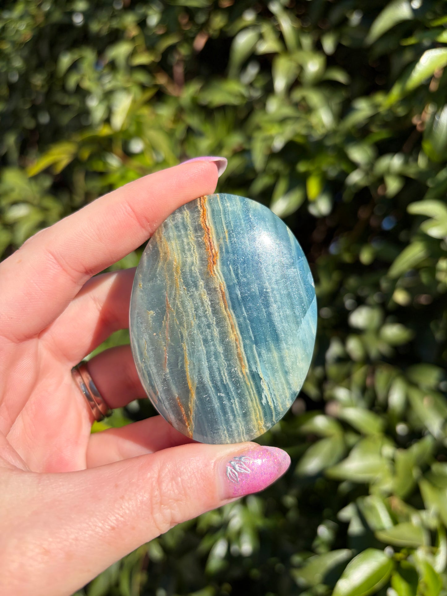 Blue Onyx Palm Stone C