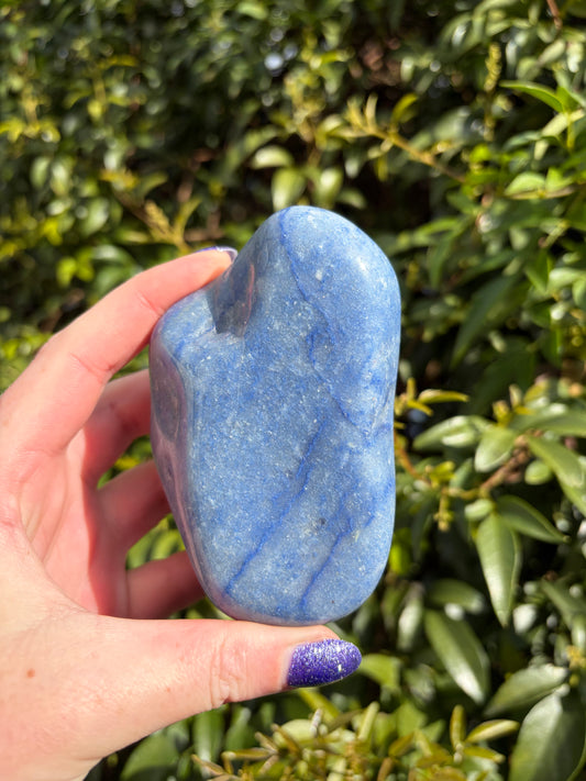 Blue Quartz Large Tumbled Stone A