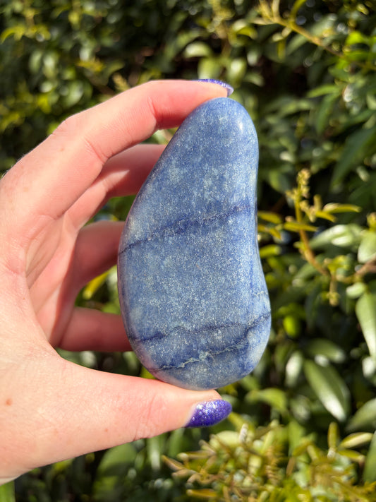 Blue Quartz Large Tumbled Stone D