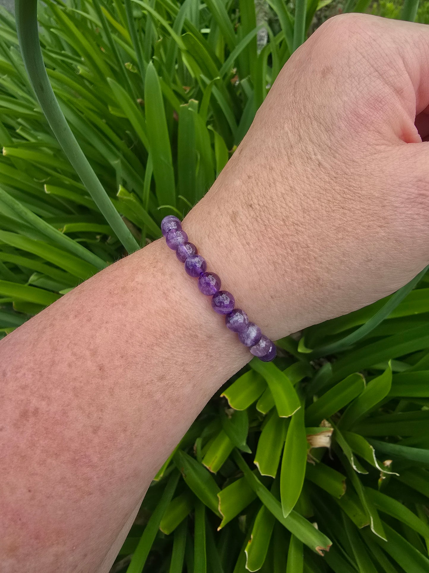 Chevron Amethyst | Small Round Bead Bracelet