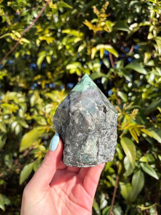 Emerald Semi Polished Point A