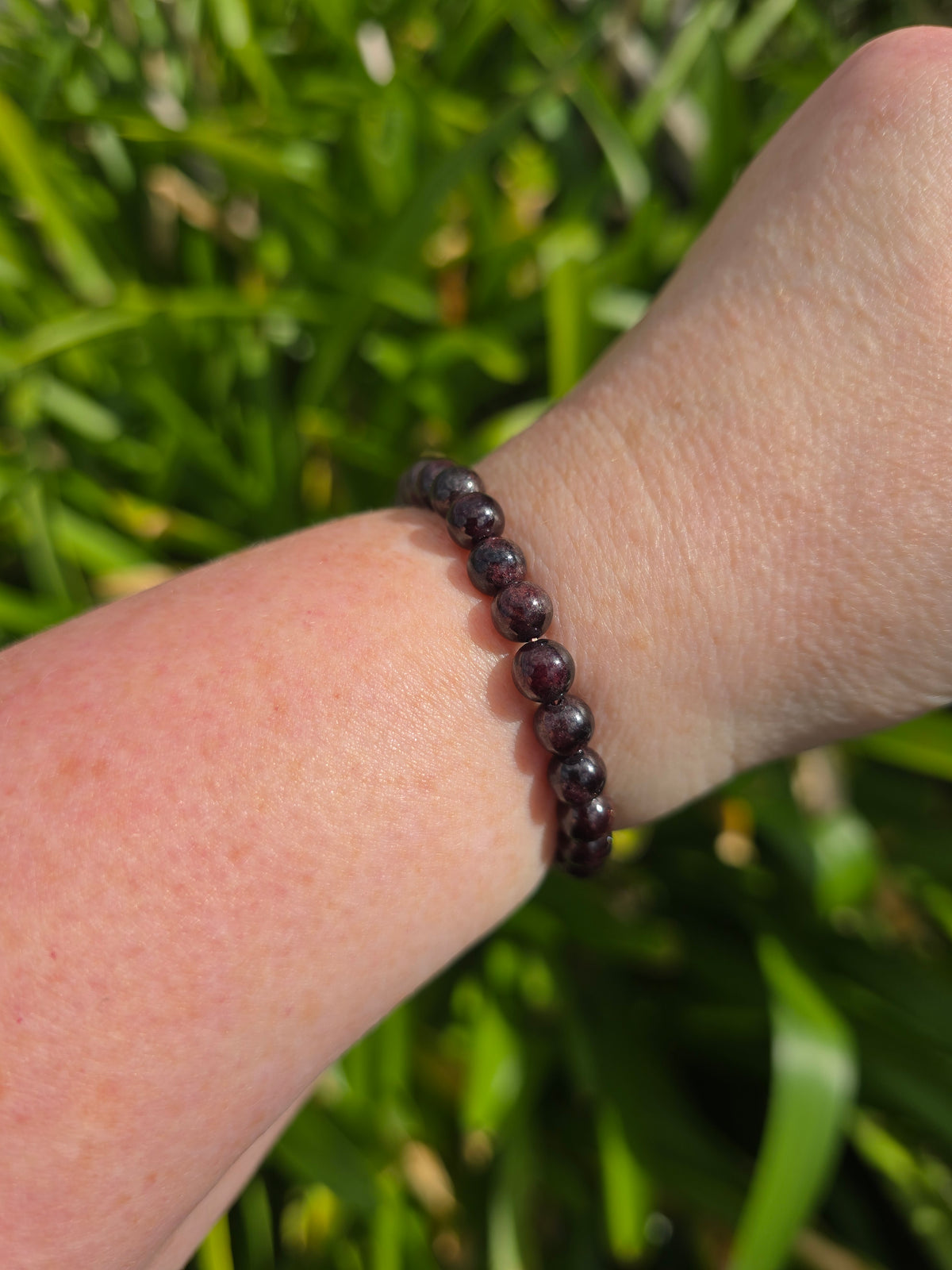 Garnet | Round Bead Bracelet 6 mm