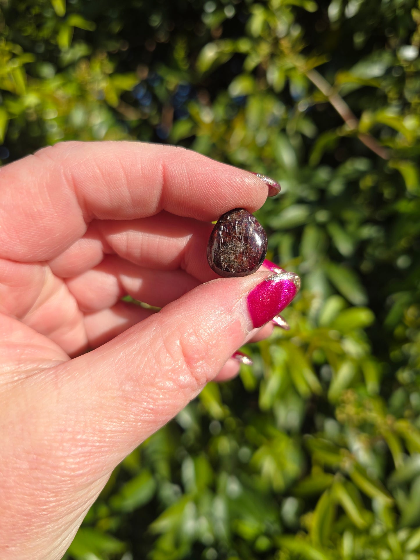 Garnet Tumbled Stone Small
