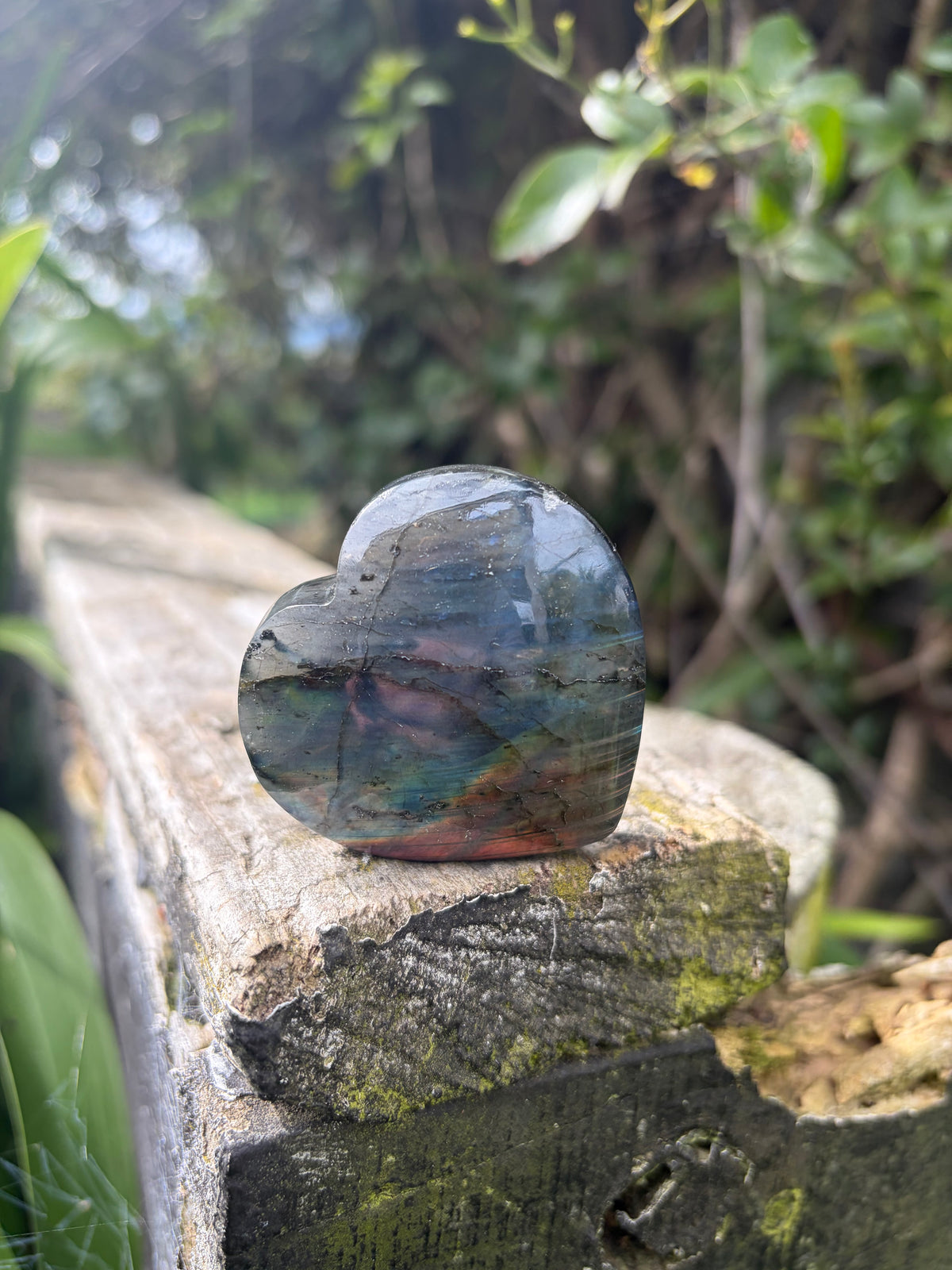 Labradorite Self Standing Heart D