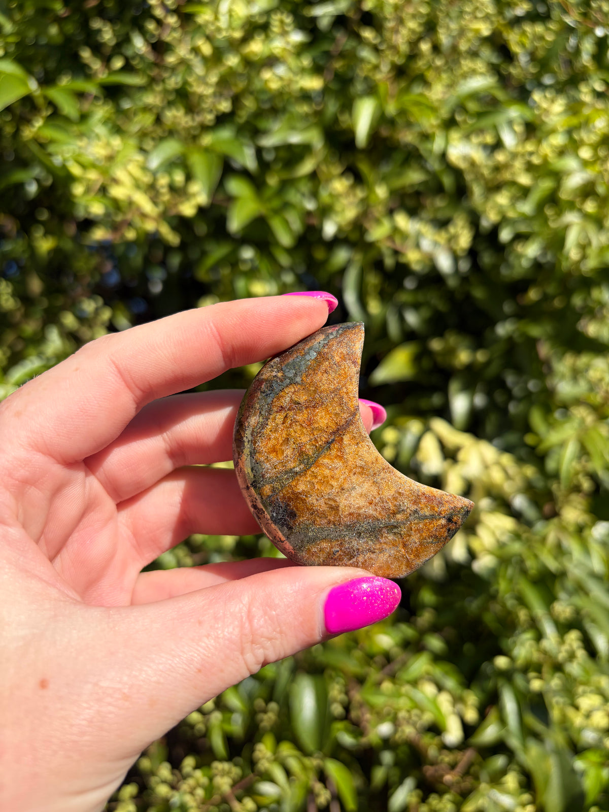 Lions Gate Quartz Small Self Standing Moon A