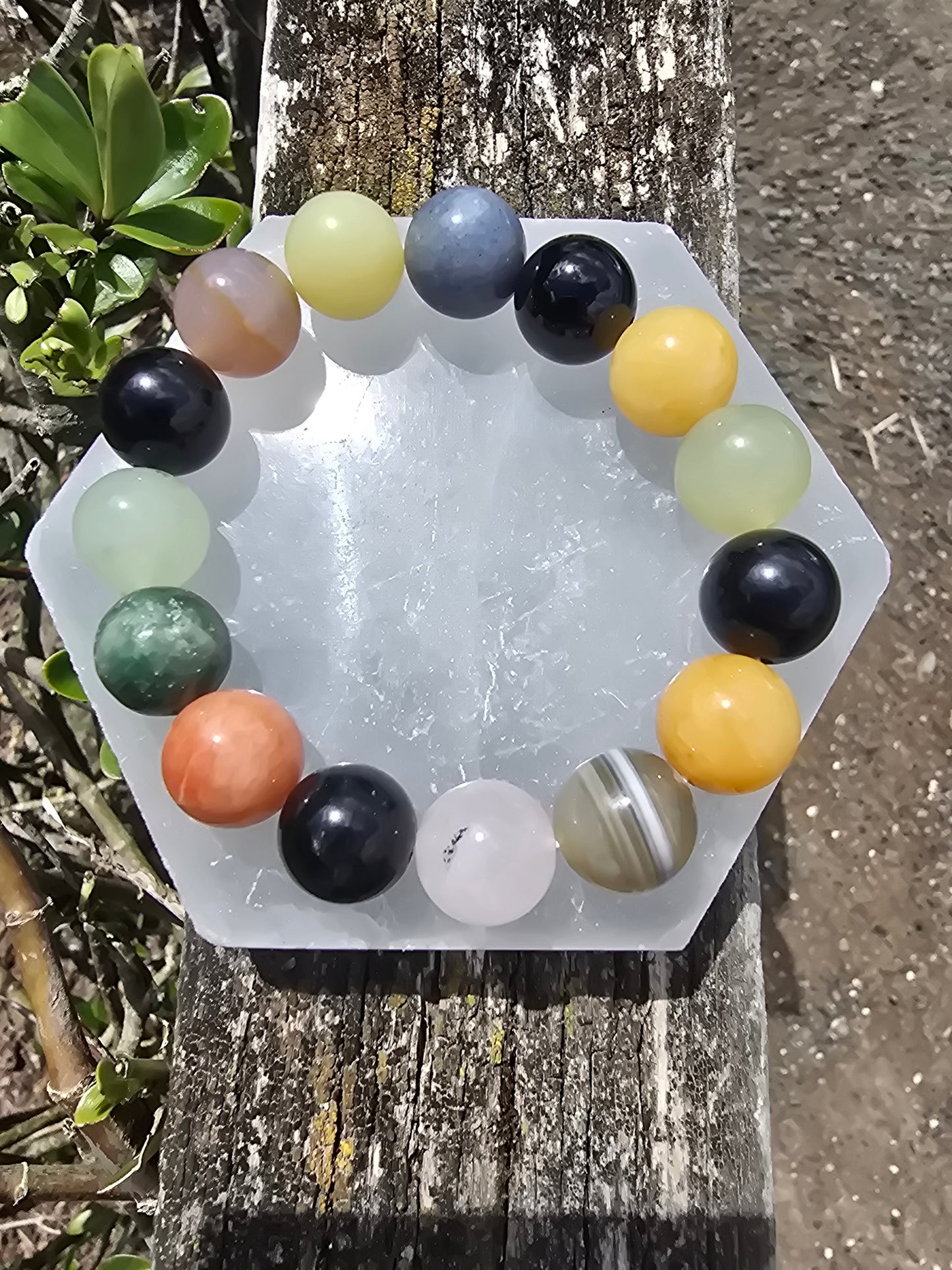 Mixed Crystal | Large Round Bead Bracelet
