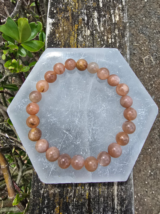 Peach Moonstone | Round Bead Bracelet