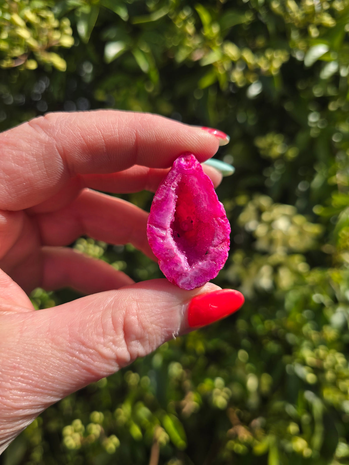 Pink Agate Geode Cave | Medium