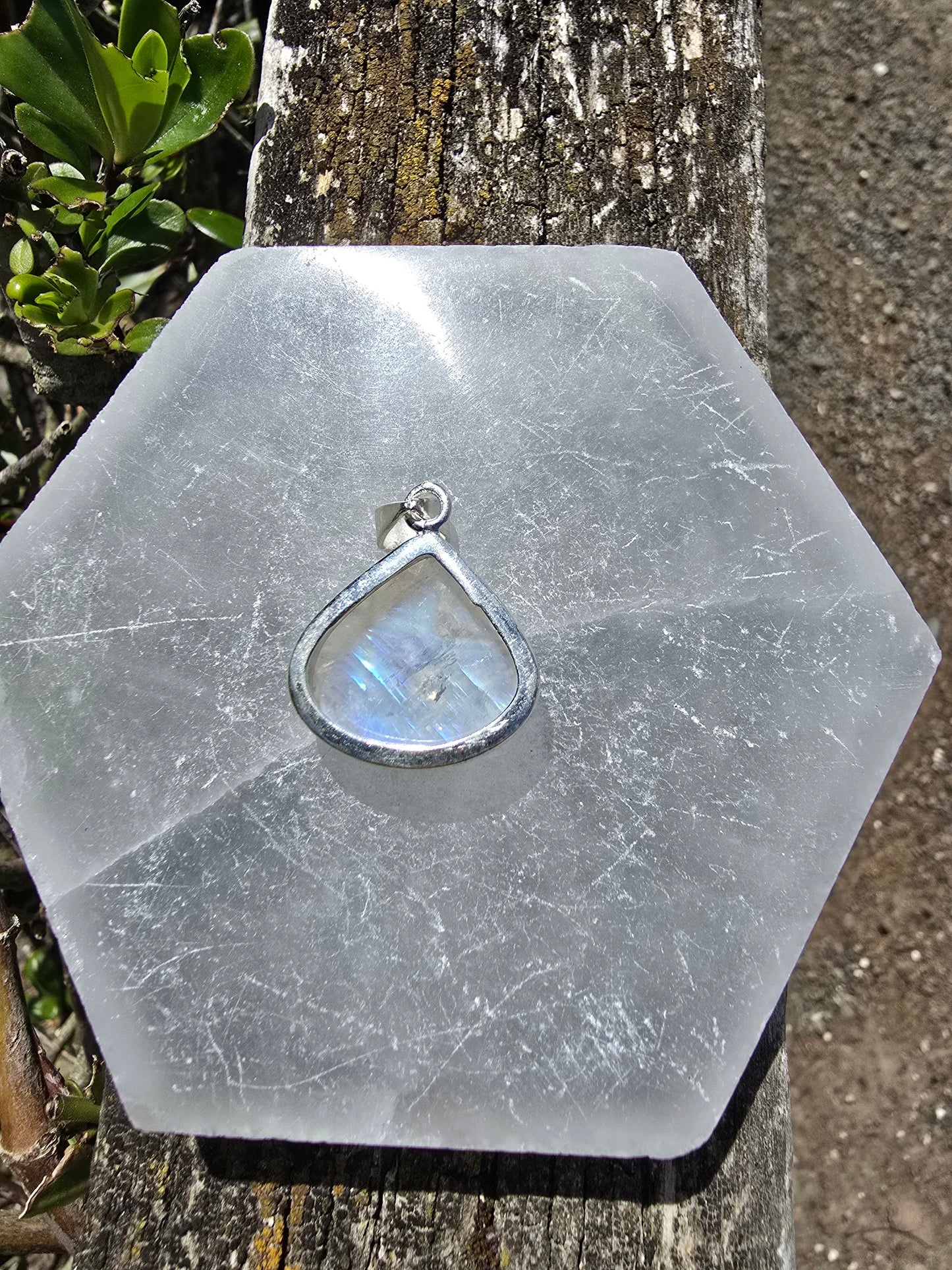 Rainbow Moonstone | Polished Sterling Silver Pendant G