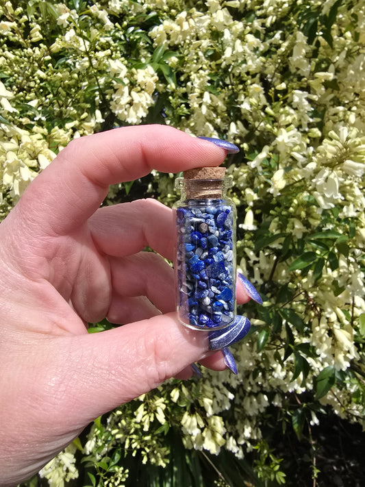 Lapis lazuli Chip Bottle