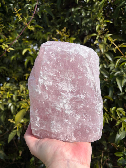 Rose Quartz Rough Flat Base B 3.5kgs