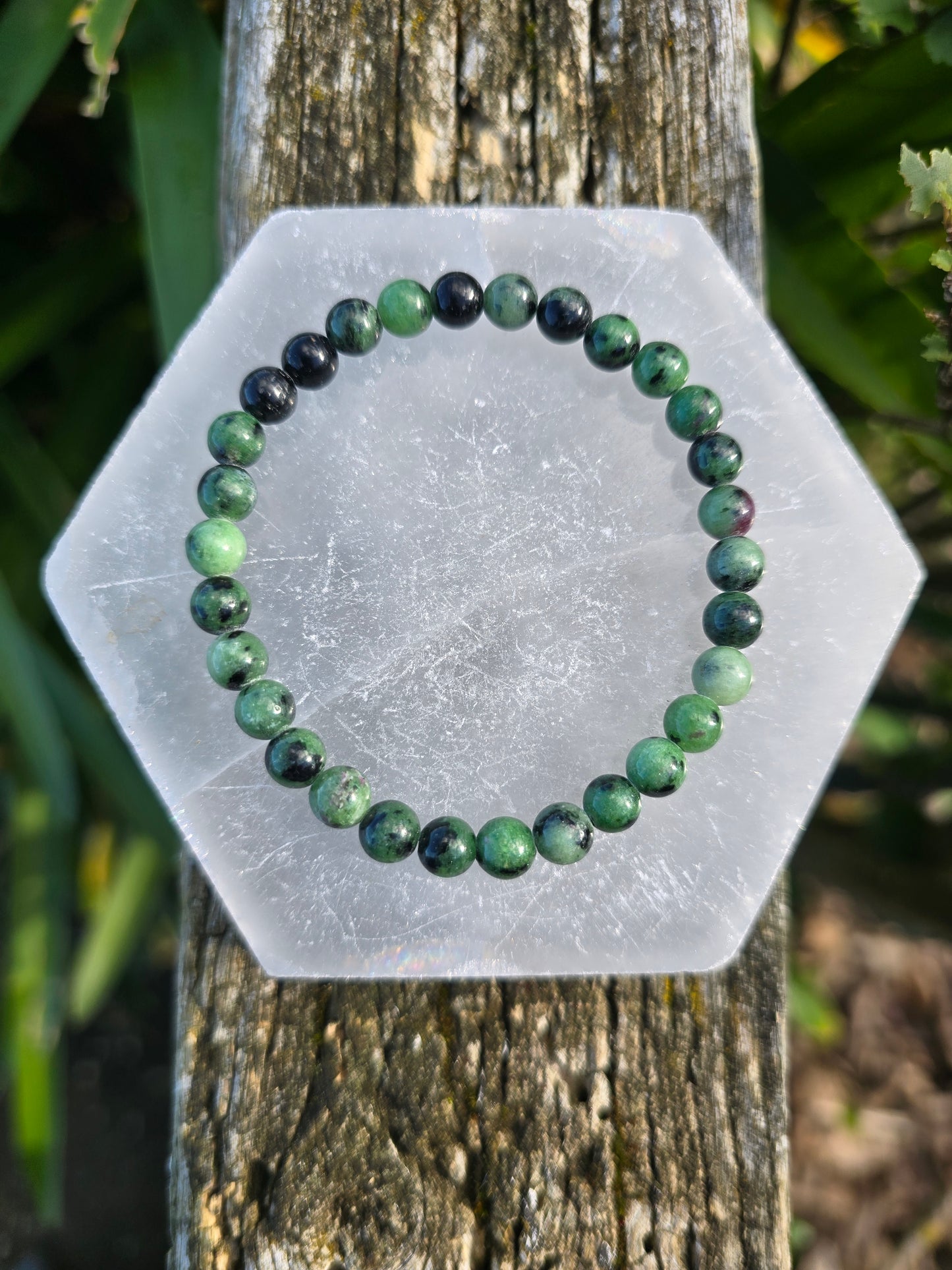 Ruby Zoisite | Round Bead Bracelet 6 mm
