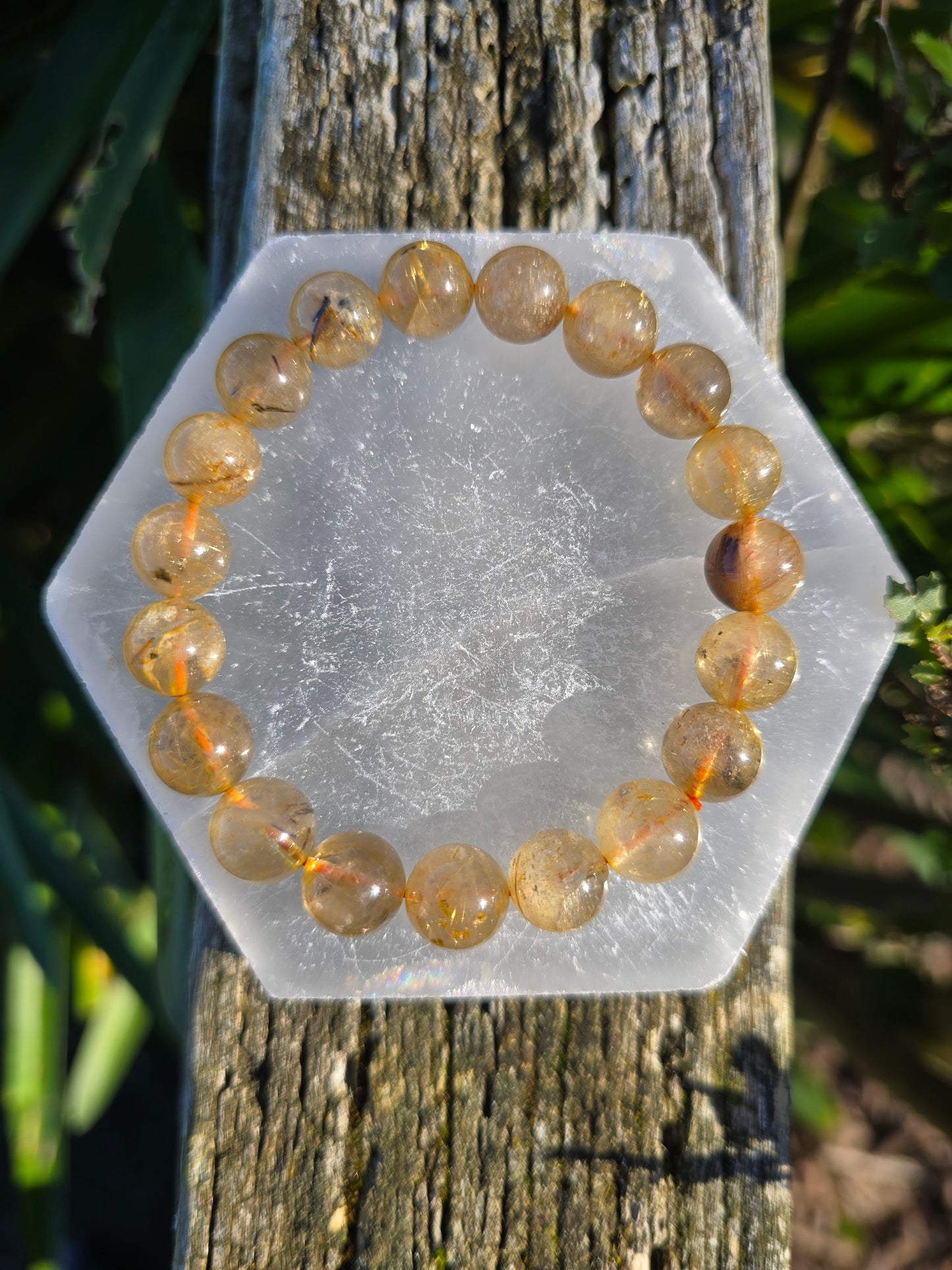 Rutilated Quartz | Round Bead Bracelet 10 mm