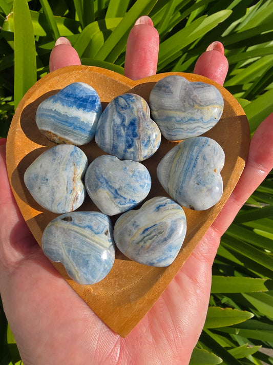 Scheelite Small Heart