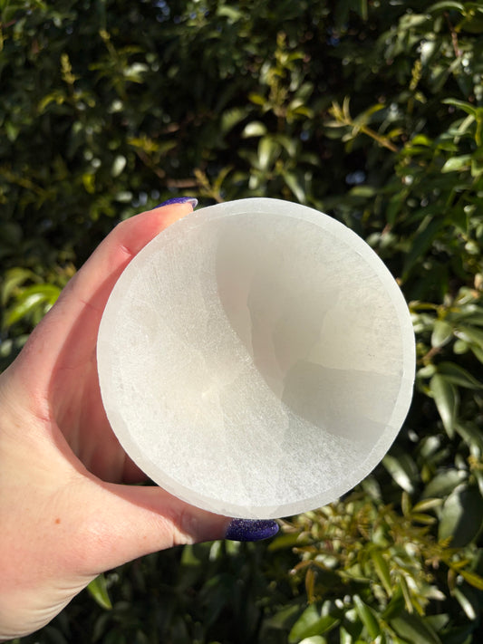 Selenite Round Charging Bowl Medium