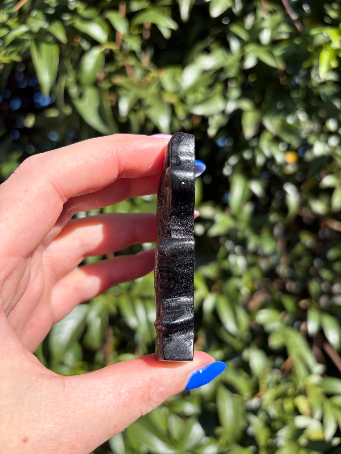 Silver Sheen Obsidian Wolf Carving