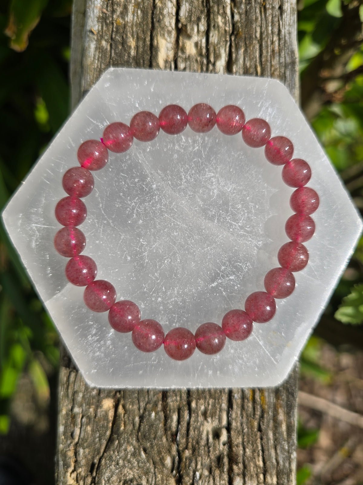 Stawberry Quartz | Round Bead Bracelet 8 mm