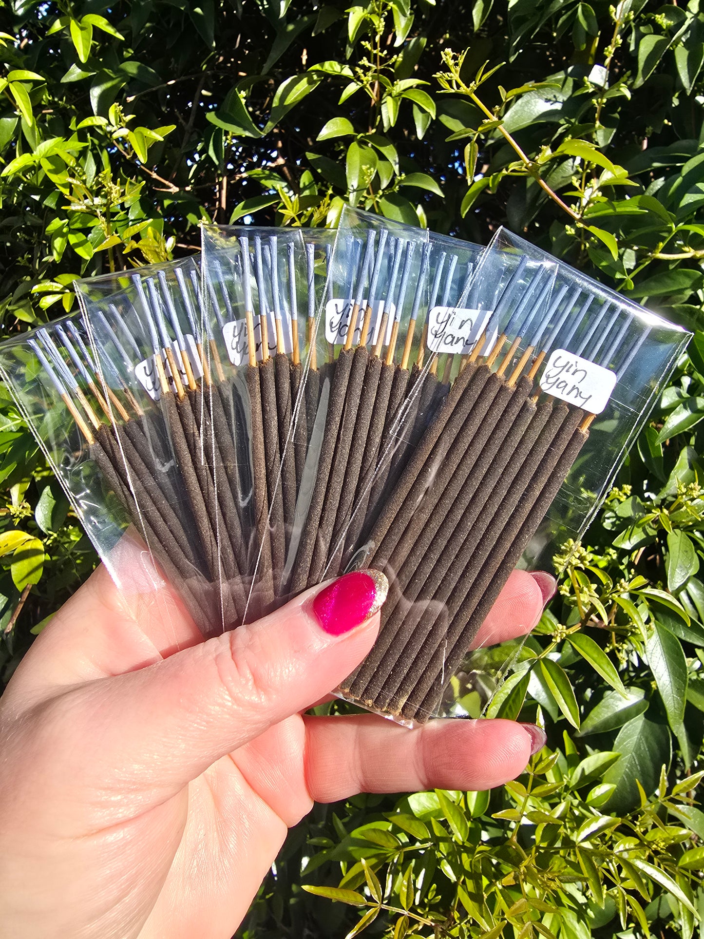 Yin Yang | Wild Berry Incense x10 sticks