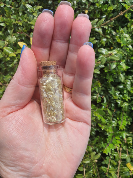 Lemon Quartz Crystal Chip Bottle
