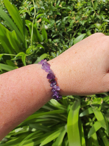 Amethyst Crystal Chip Bracelet 