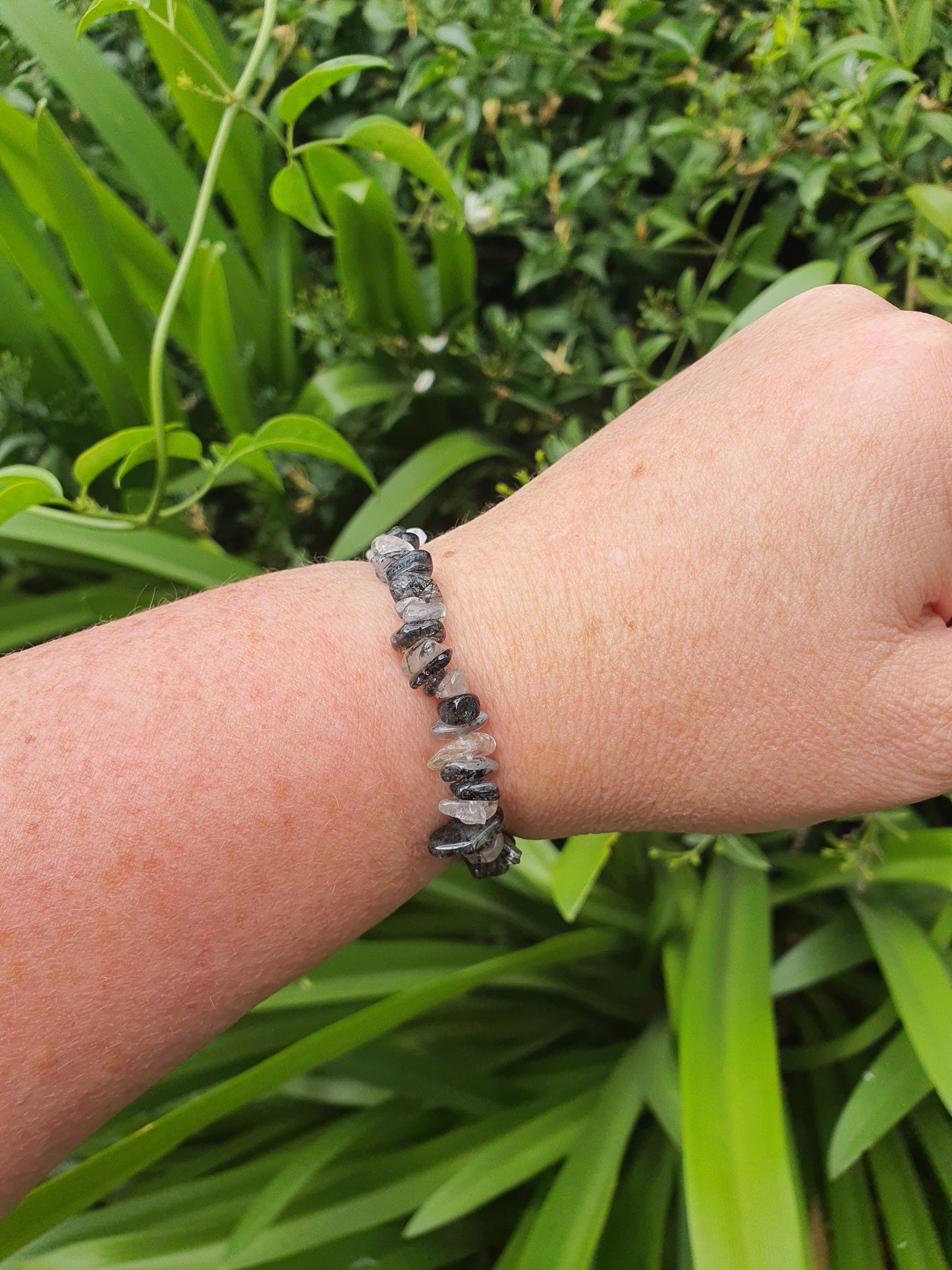 Quartz & Tourmaline | Crystal Chip Bracelet 