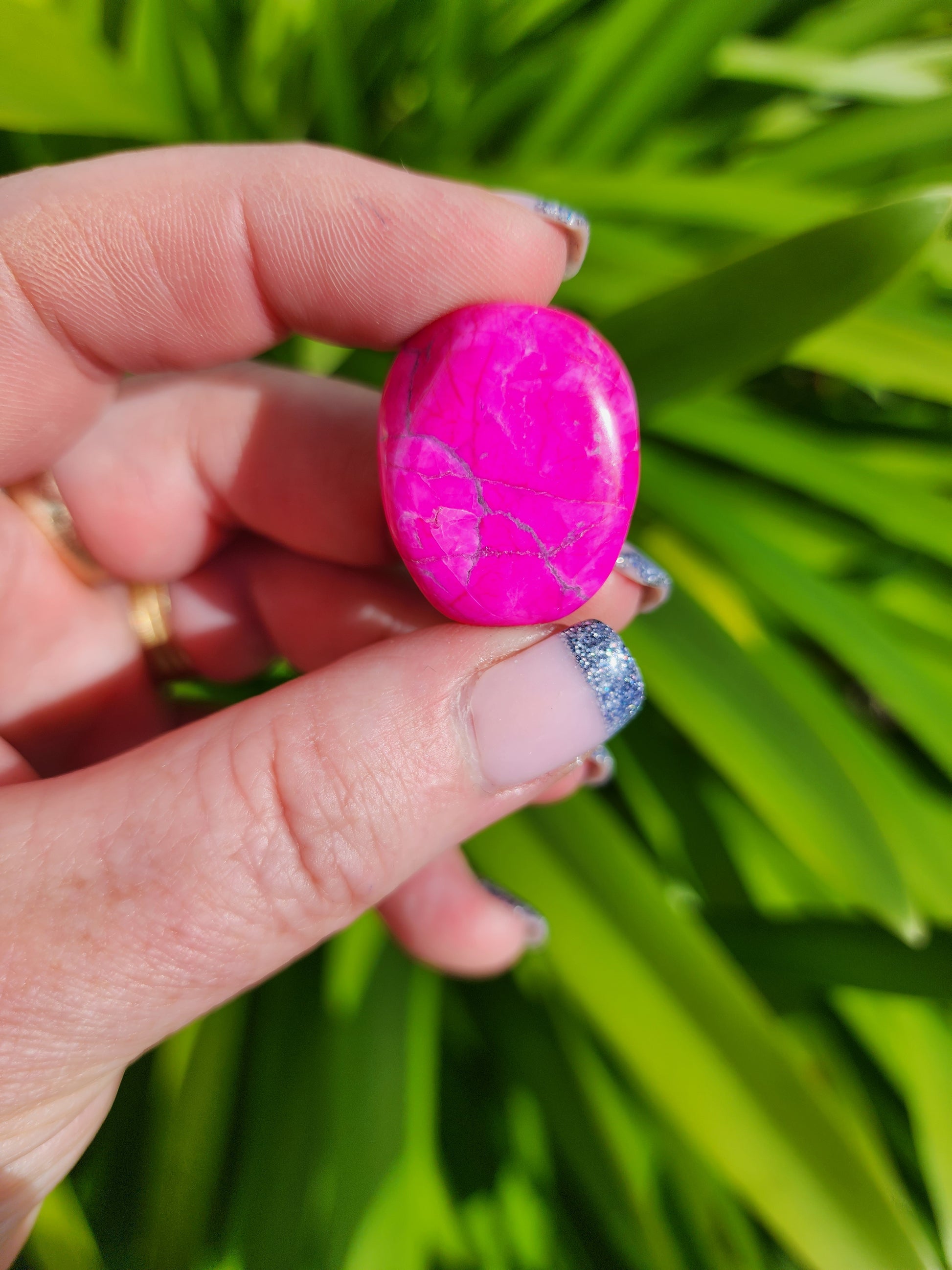Howlite Pink Tumbled Stone – Daughters And Co Crystals