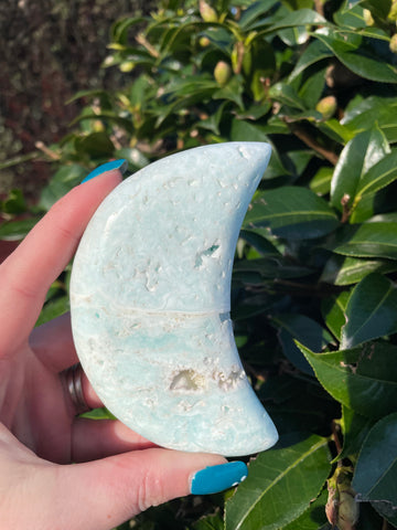 Caribbean Calcite Moon